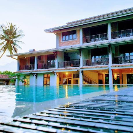 Serein Beach Hotel Tangalle Exterior foto